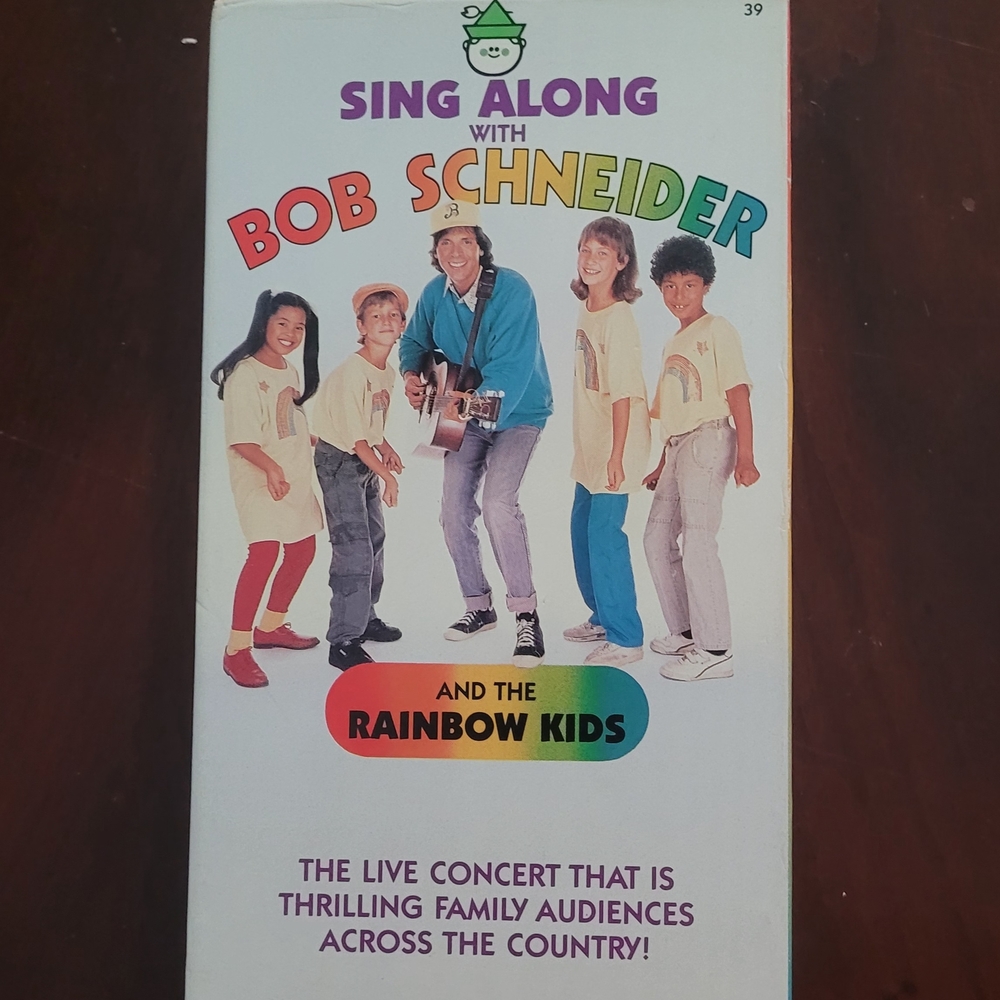 Schneider Rainbow Kids Sing Along Toy
